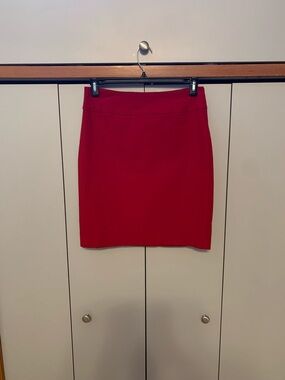 S.C. & Co. Red Pencil Skirt | Stretchy & Flattering Size 10
